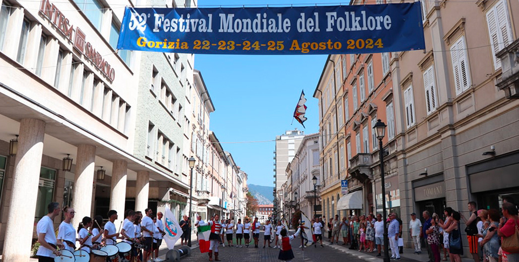 Bliz alla 52ª edizione del Festival Mondiale del Folklore